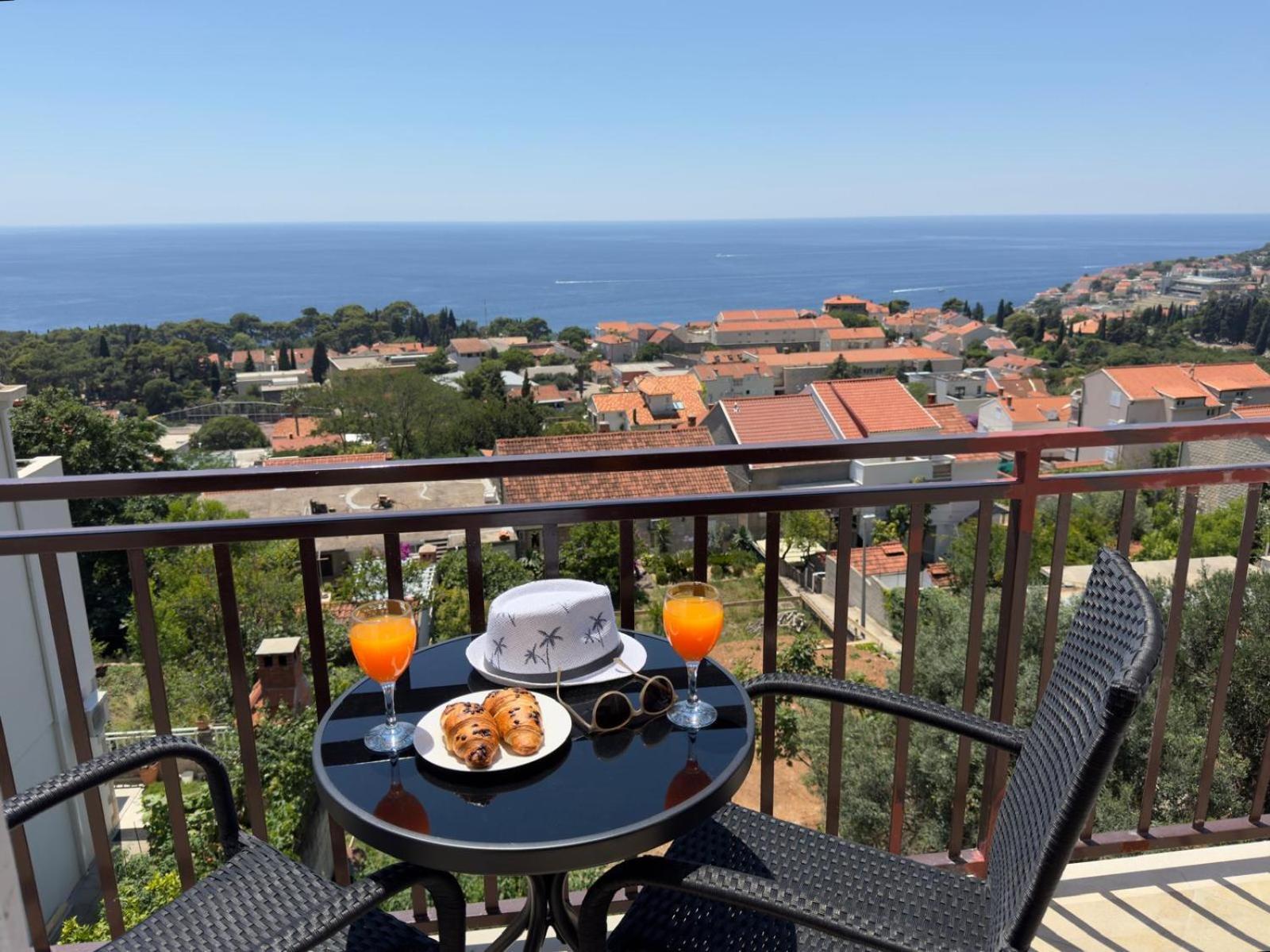 Accommodation Divanovic With Sea View Ντουμπρόβνικ Εξωτερικό φωτογραφία